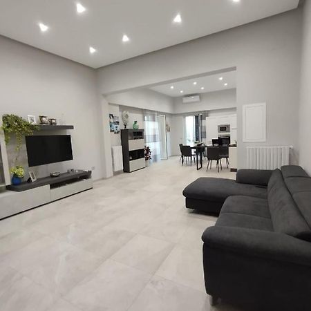 Ferienwohnung Hibiscus Castellammare di Stabia Exterior foto